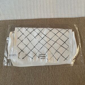 NWT Authentic Chanel Karl Lagerfeld ICOT3 Dust Bag